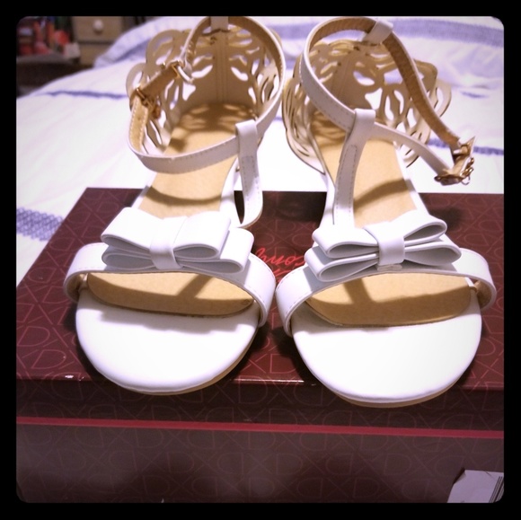 Shoes - White strappy sandals
